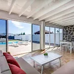 Villa Homu Bianca Fantástica Con Piscina Privada