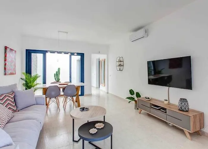 Villa Homu Bianca Fantastica Con Piscina Privada