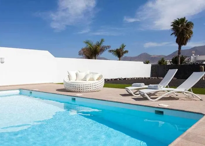 Homu Bianca Fantastica Con Piscina Privada